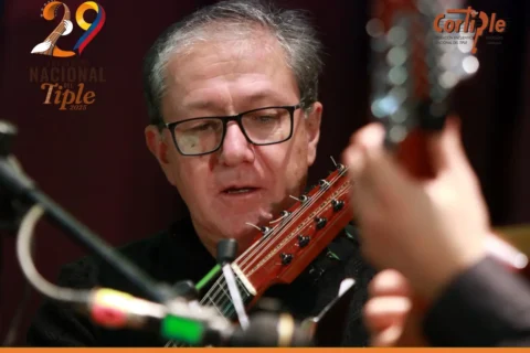 Fabian Forero junto a Trío Itinerante en Cortiple 2025 - 01